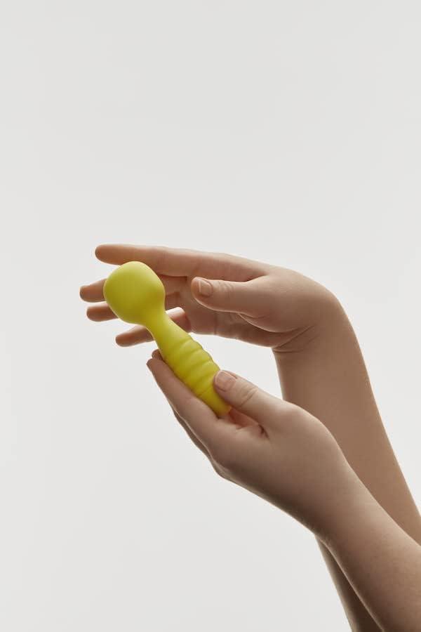 imageBellesa Demi Wand Clitoral Vibrator Clitoral Stimulation Wand Vibrator USB Rechargeable Waterproof MedicalGrade Silicone Storage Pouch Included
